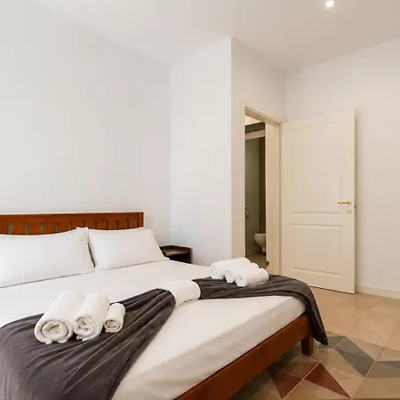 Palazzo Vignola By Apulia Lejlighed Bari