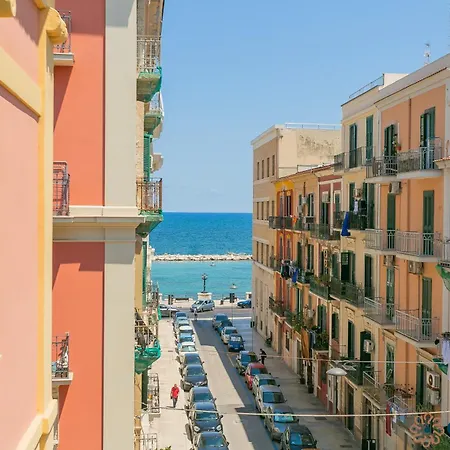Palazzo Vignola By Apulia * Bari